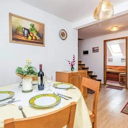 Apartman Svetlicic Ravna Gora Exterior photo